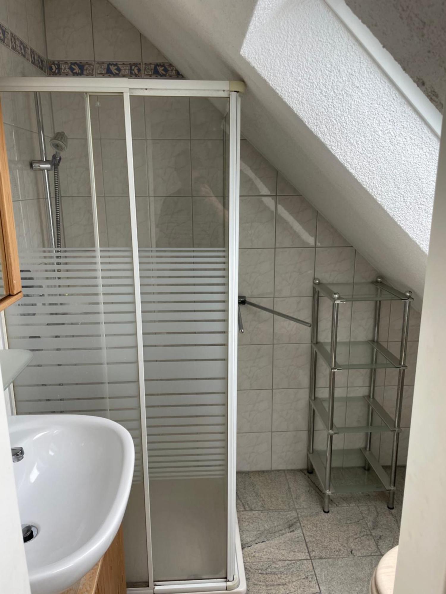 Haus Dambacher - Arbeiter-Monteurzimmer Nuertingen Exteriér fotografie