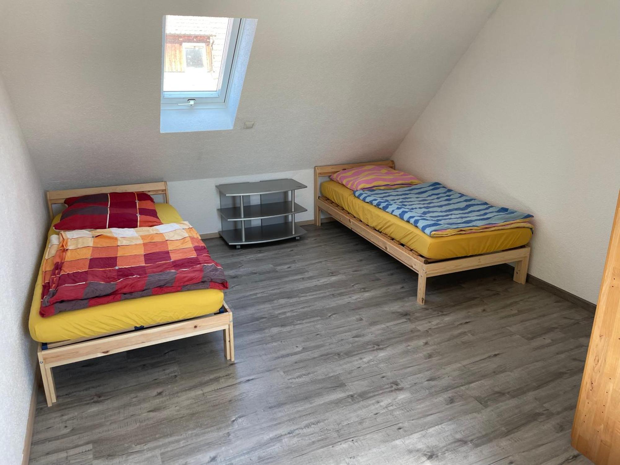 Haus Dambacher - Arbeiter-Monteurzimmer Nuertingen Exteriér fotografie